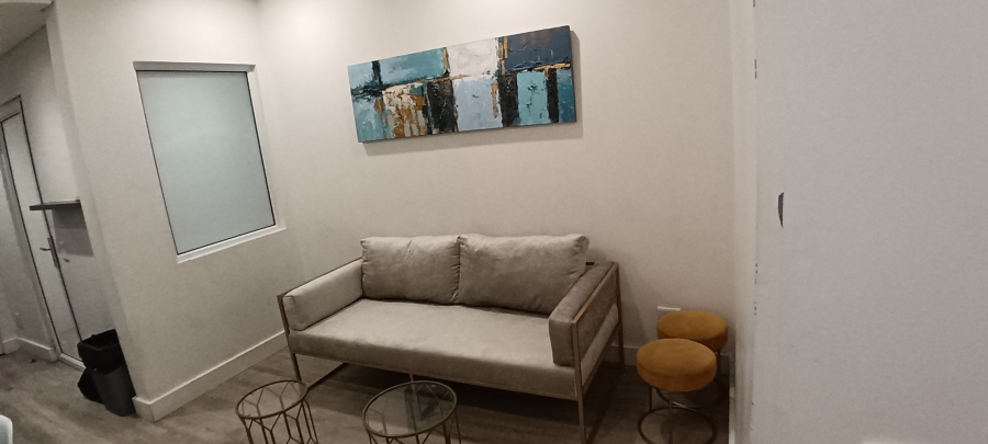 2 Bedroom Property for Sale in Woodstock Western Cape